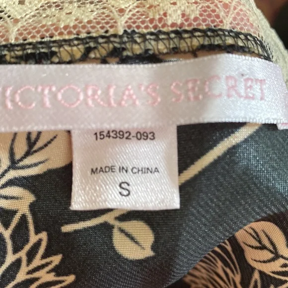 Victoria’s Secret lingerie size S - Picture 3 of 6